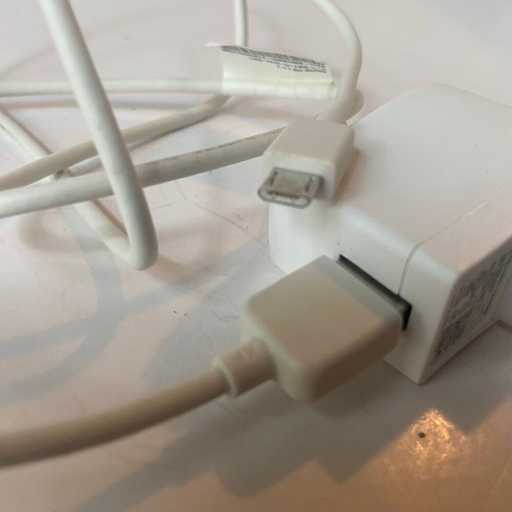 QLink Adapter and USB Cord Travel Charger ZTE Model STC-ASQEA-Z Length 3' EUC